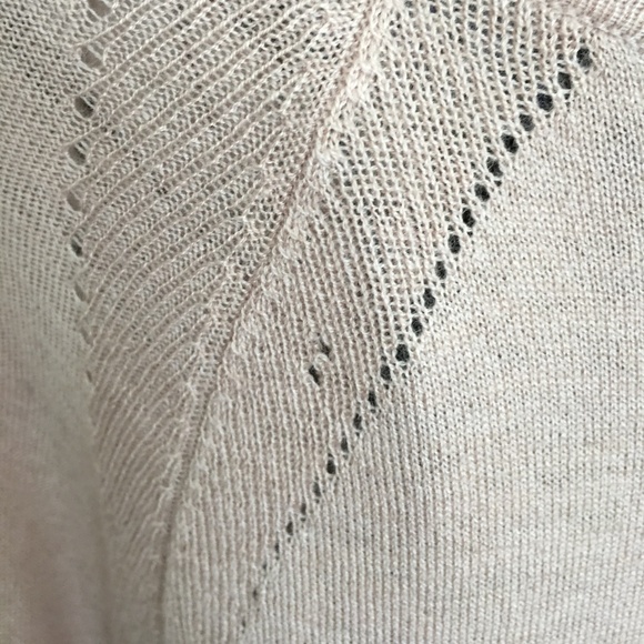 ANN TAYLOR OWL HIGH LOW SPRING SWEATER XS - Picture 7 of 8